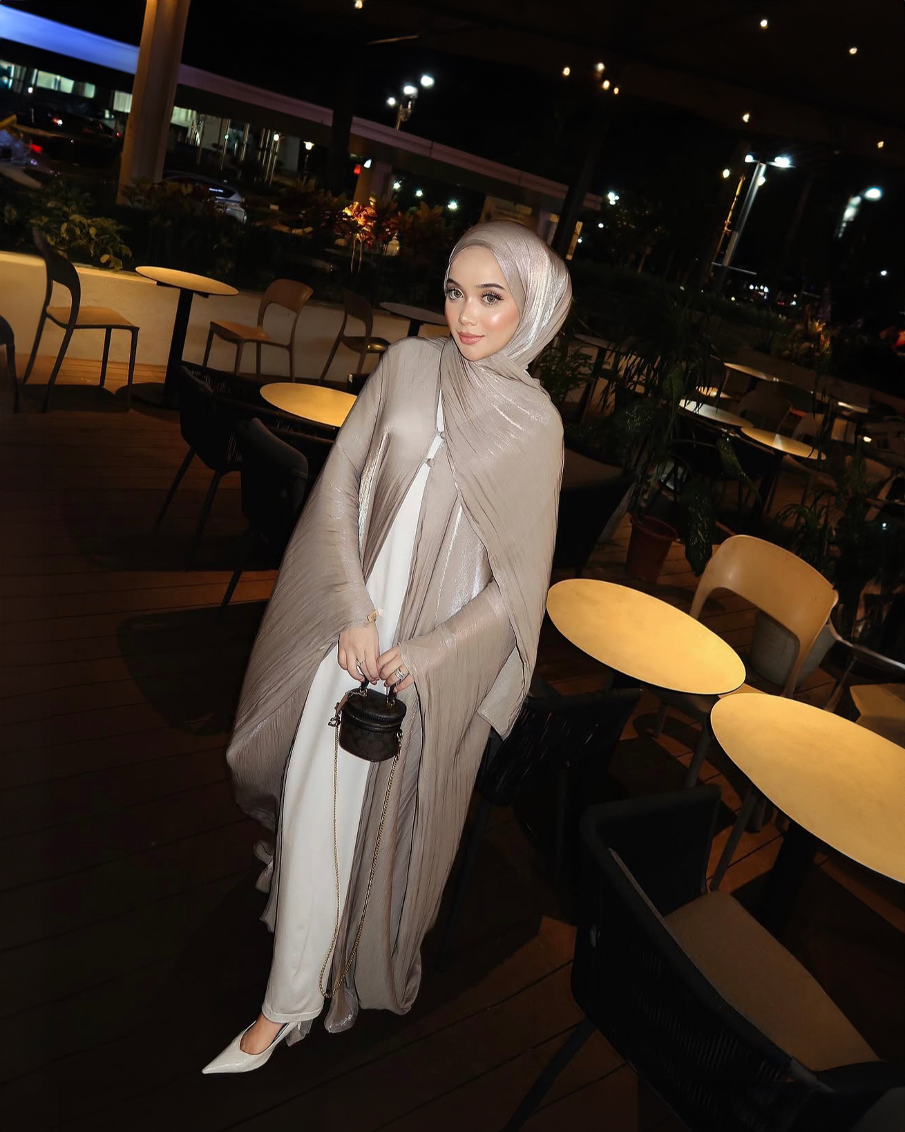 Sahra Organza Open Abaya