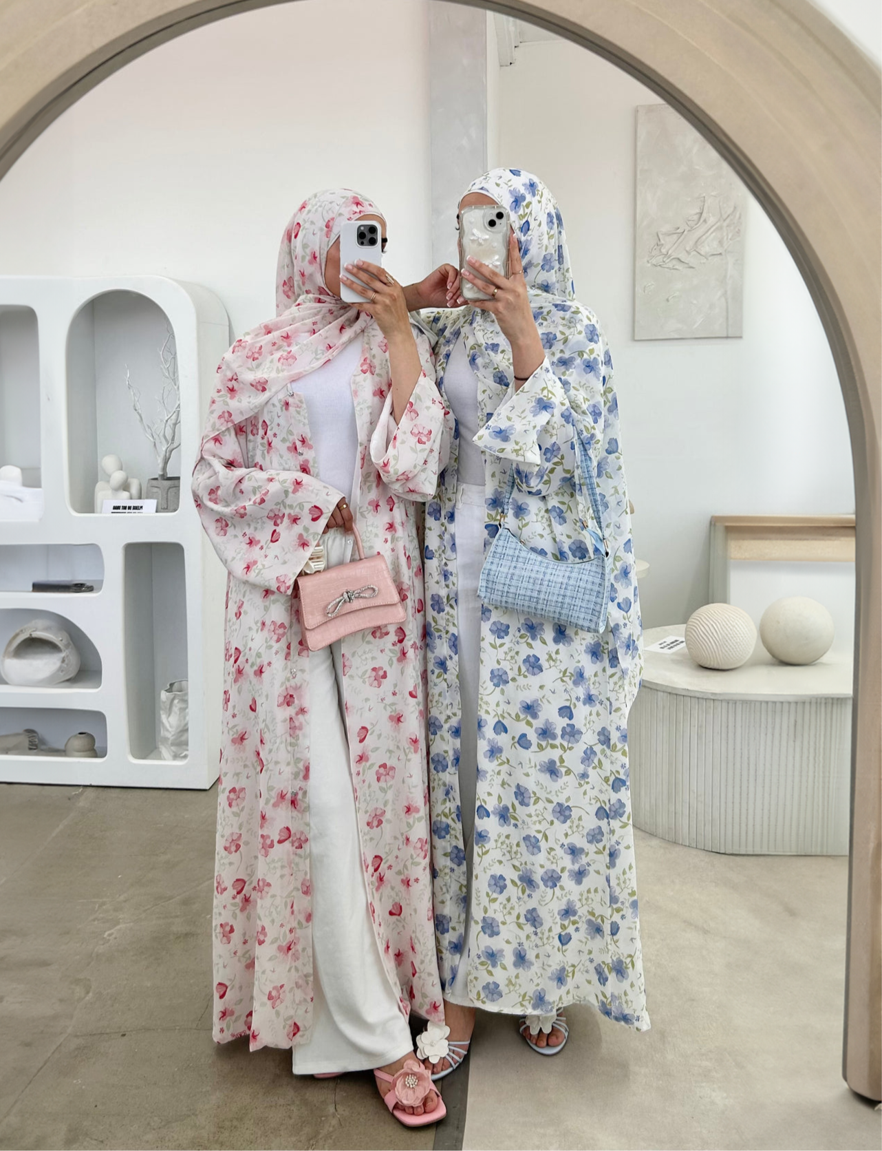 Rawdah Floral Abaya