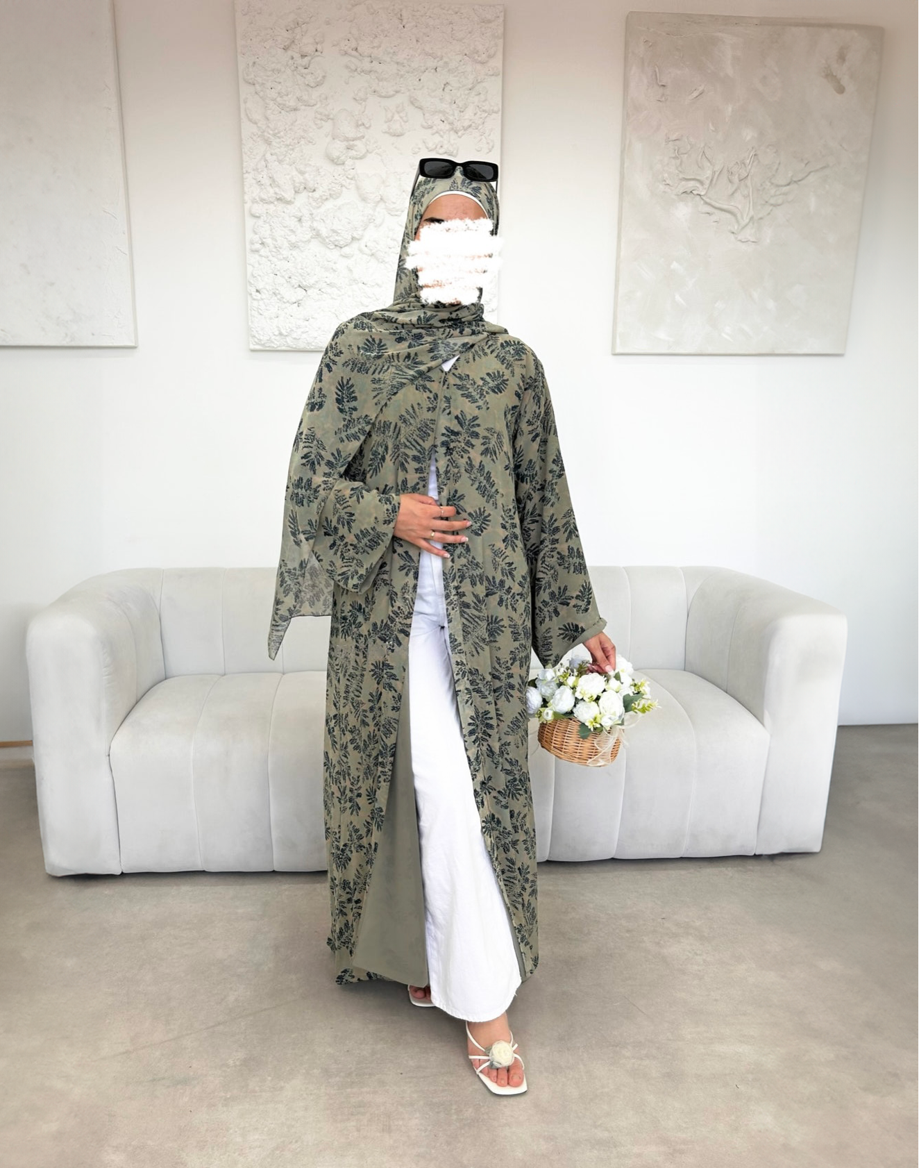 Rawdah Floral Abaya