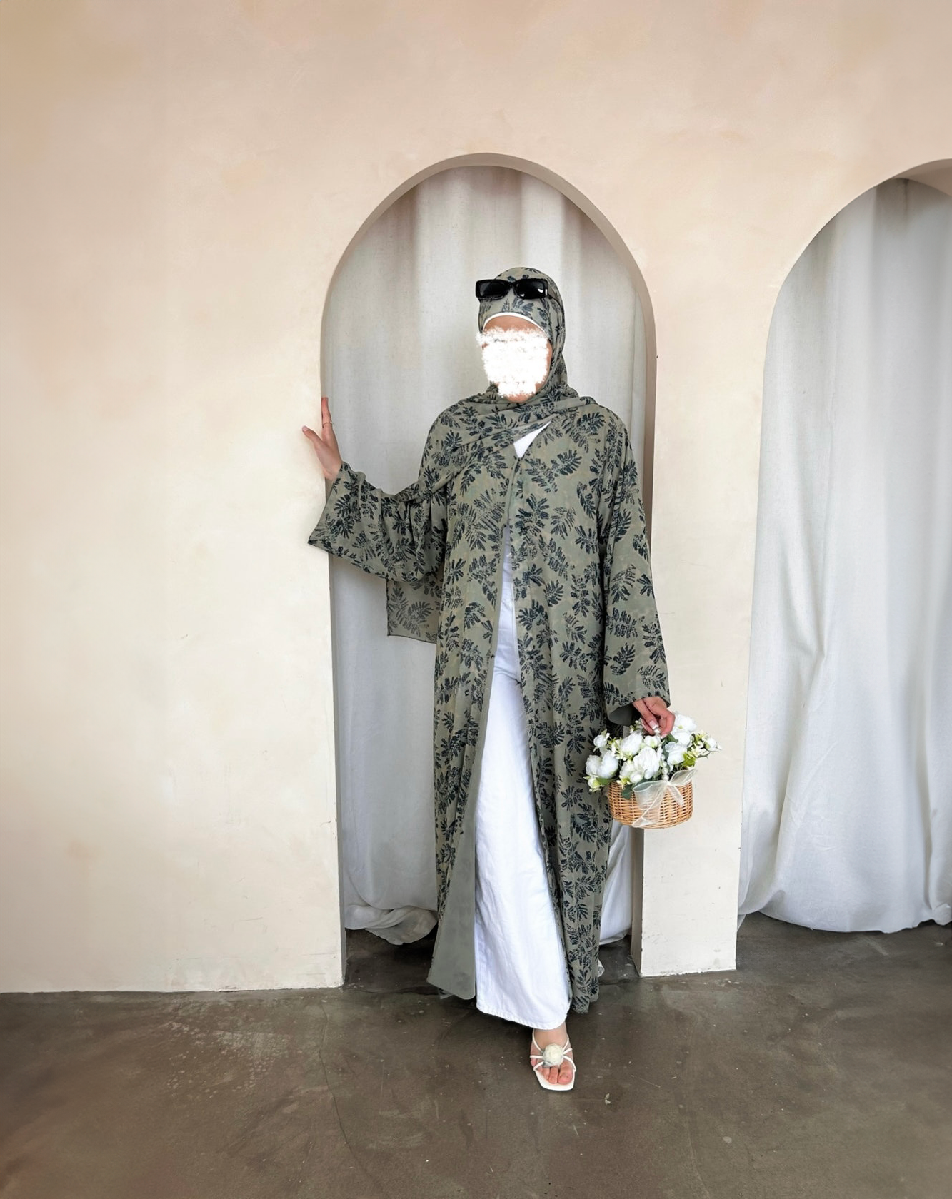 Rawdah Floral Abaya