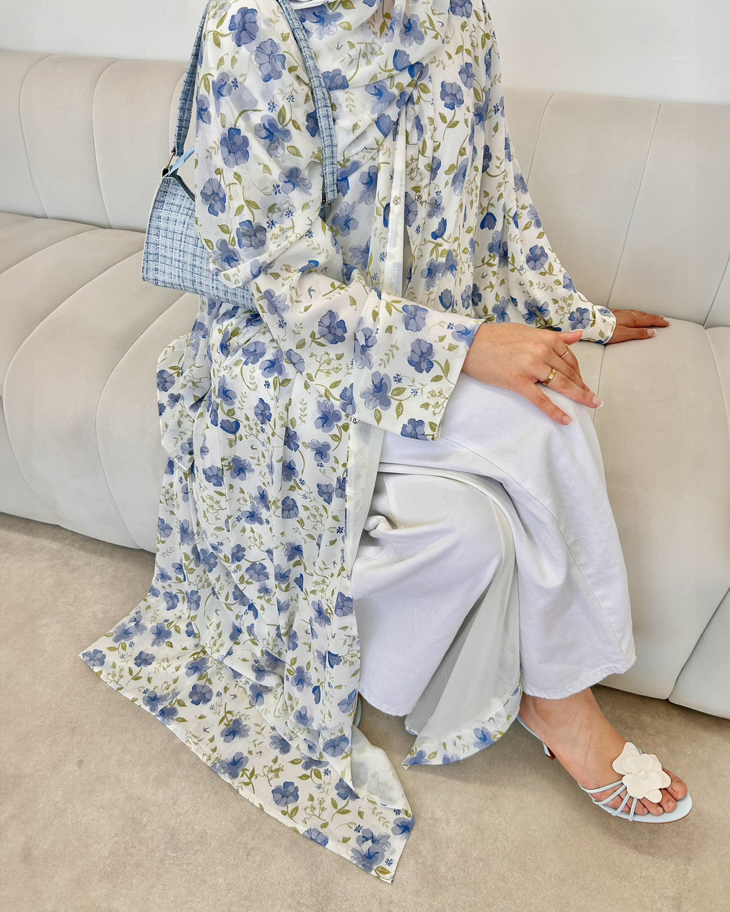 Rawdah Floral Abaya