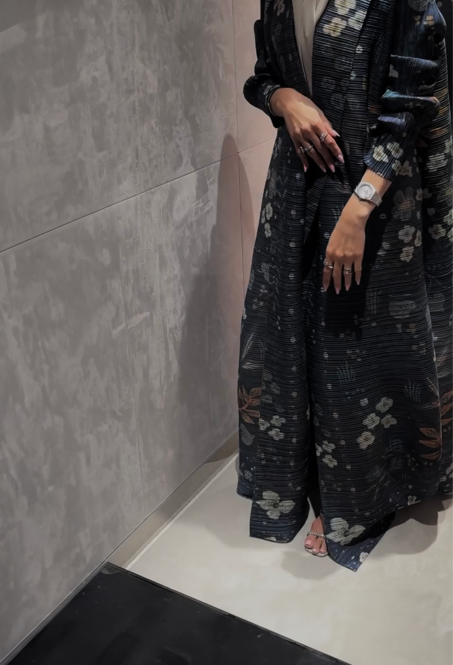 Rania Pleat Abaya
