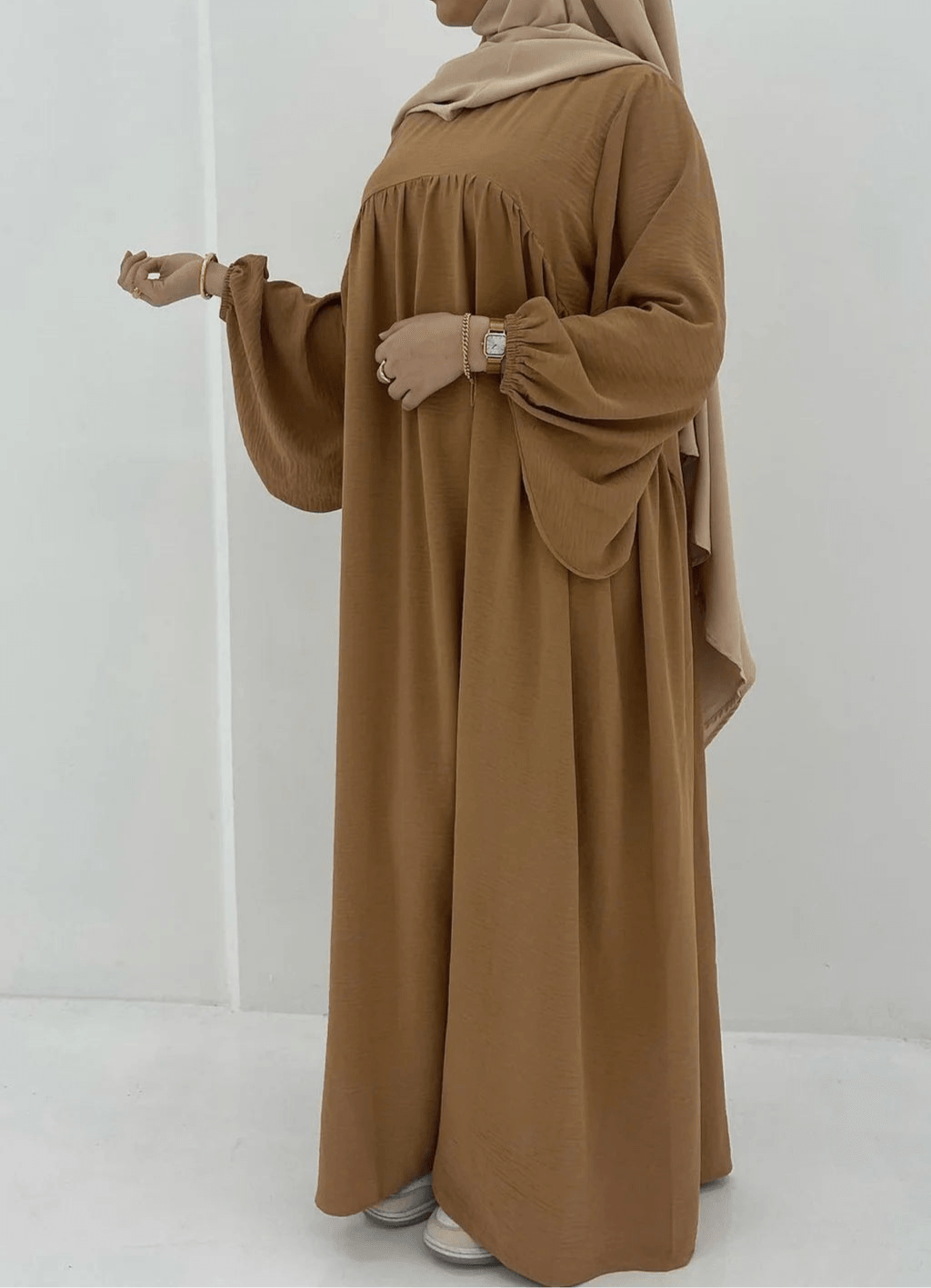 Flowy Crepe Puff Sleeve Abaya