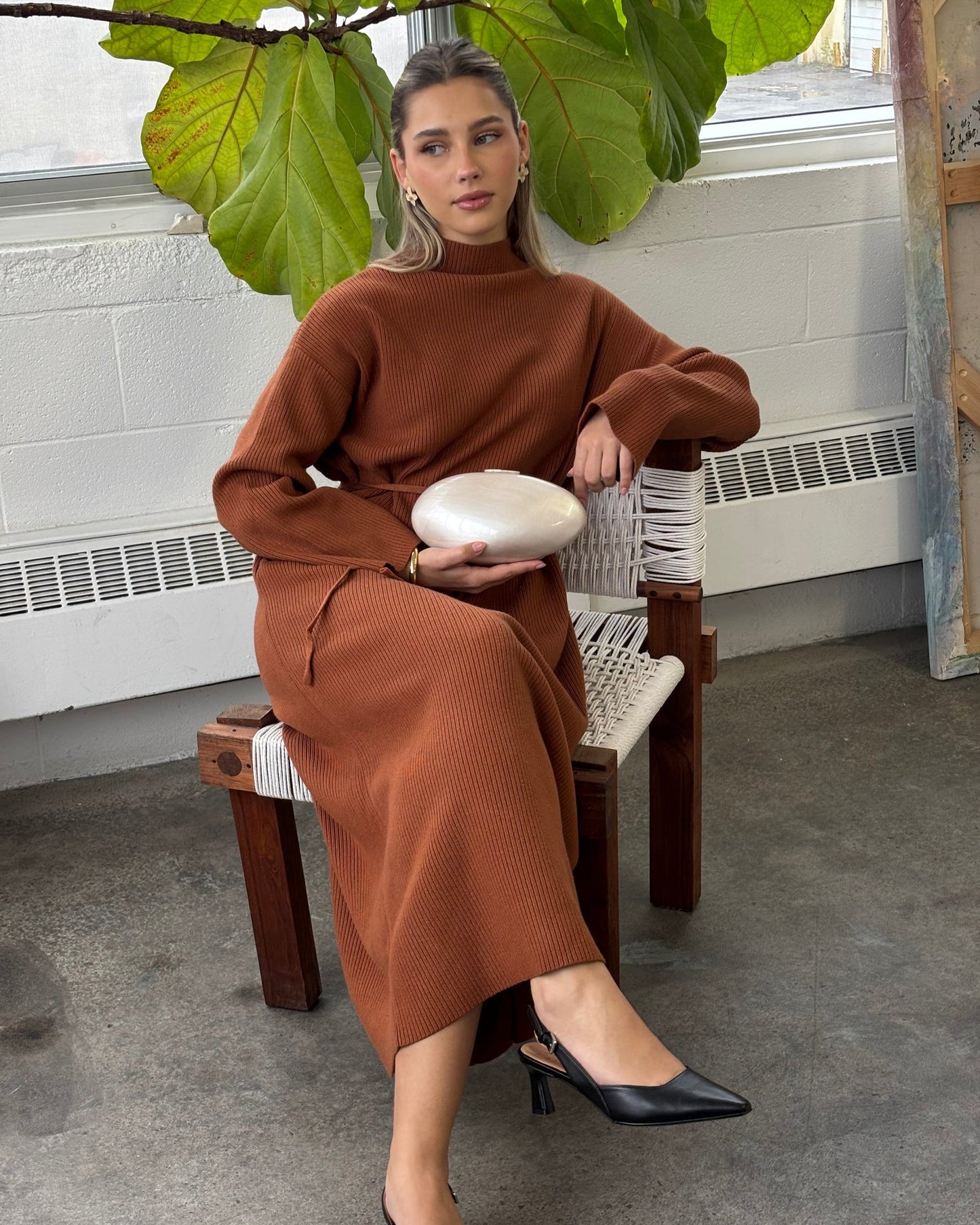 Autumn is Here - Closed Sweater Abaya