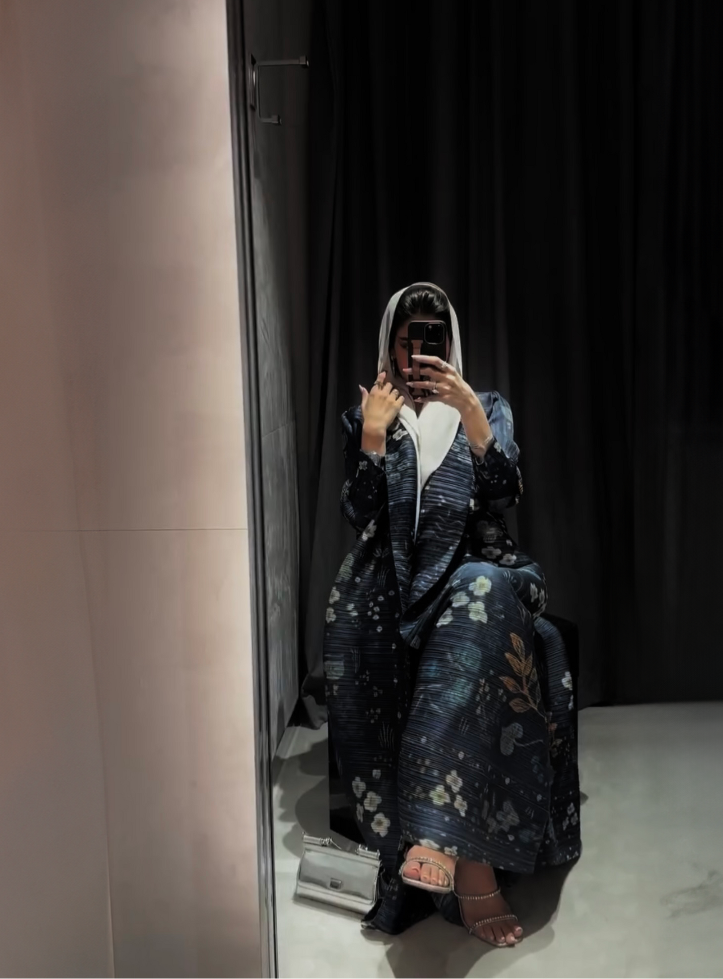 Rania Pleat Abaya