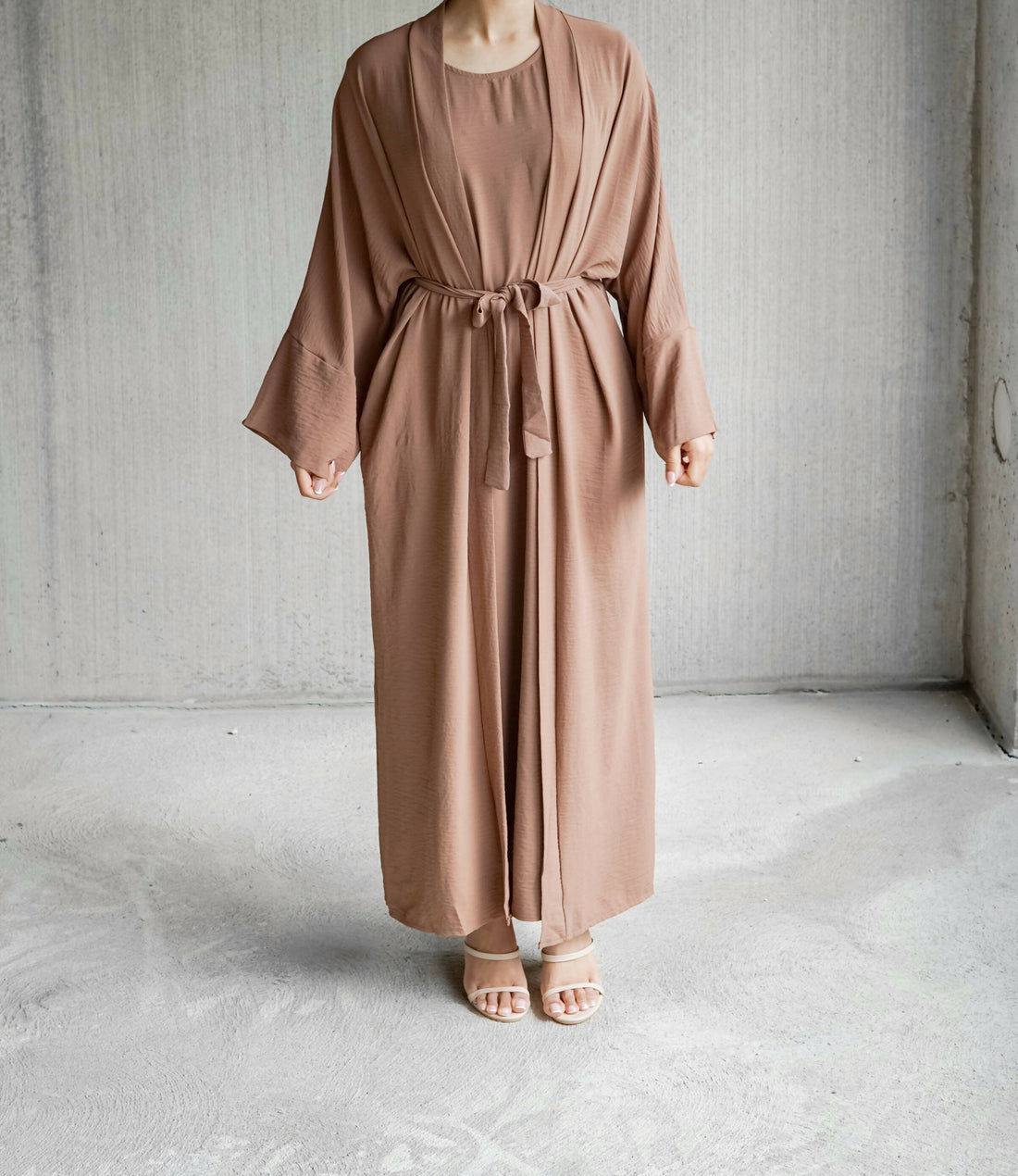 Manal Crepe Abaya Set