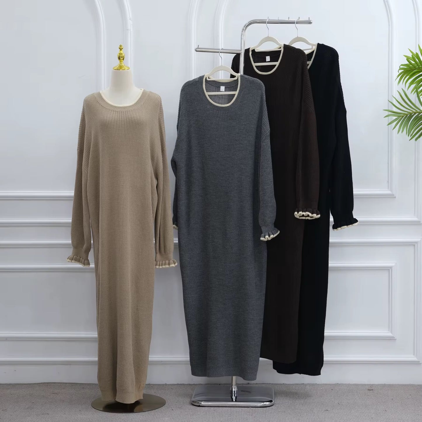 The Cottage - Sweater Abaya