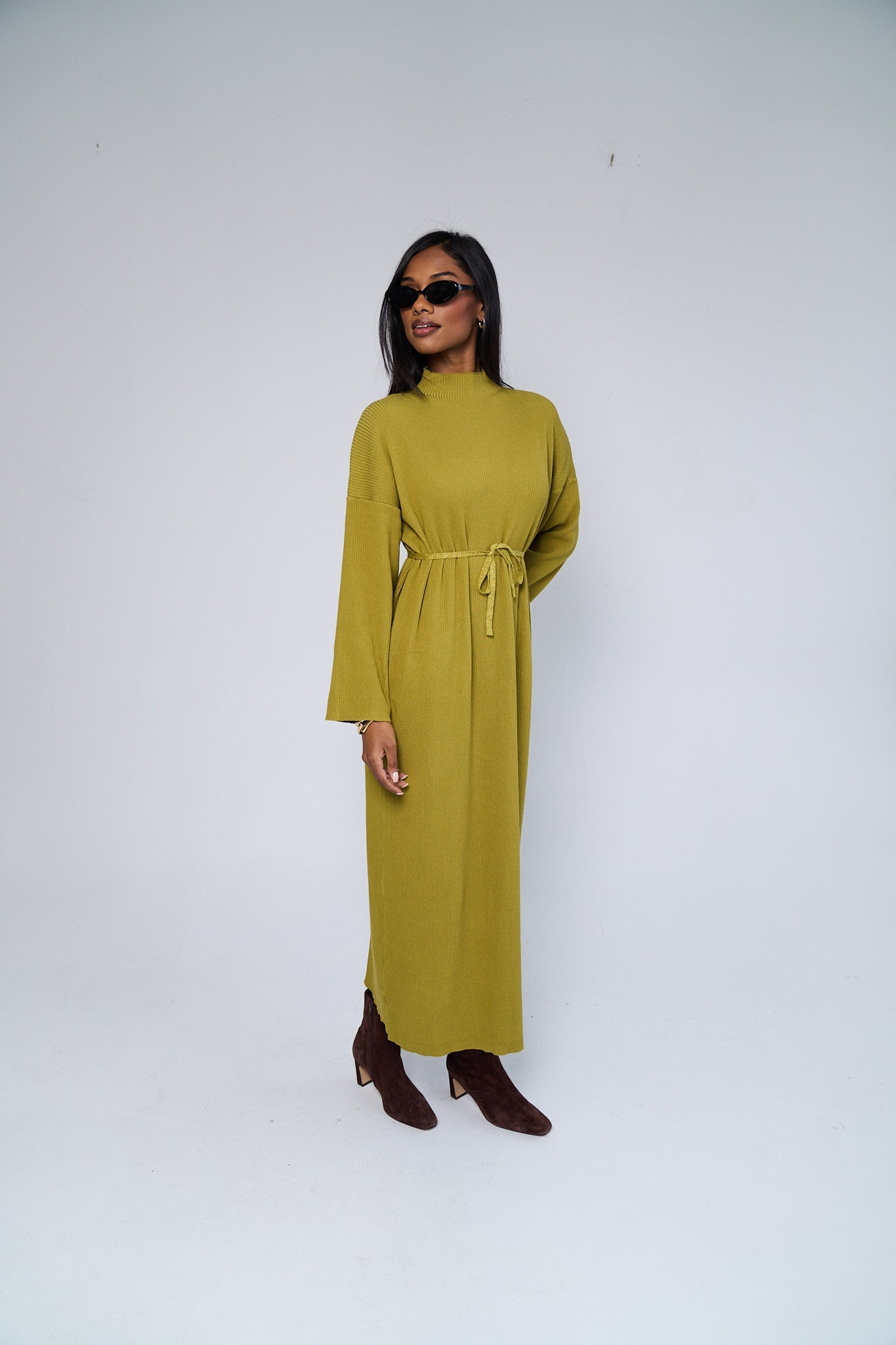Autumn is Here - Closed Sweater Abaya