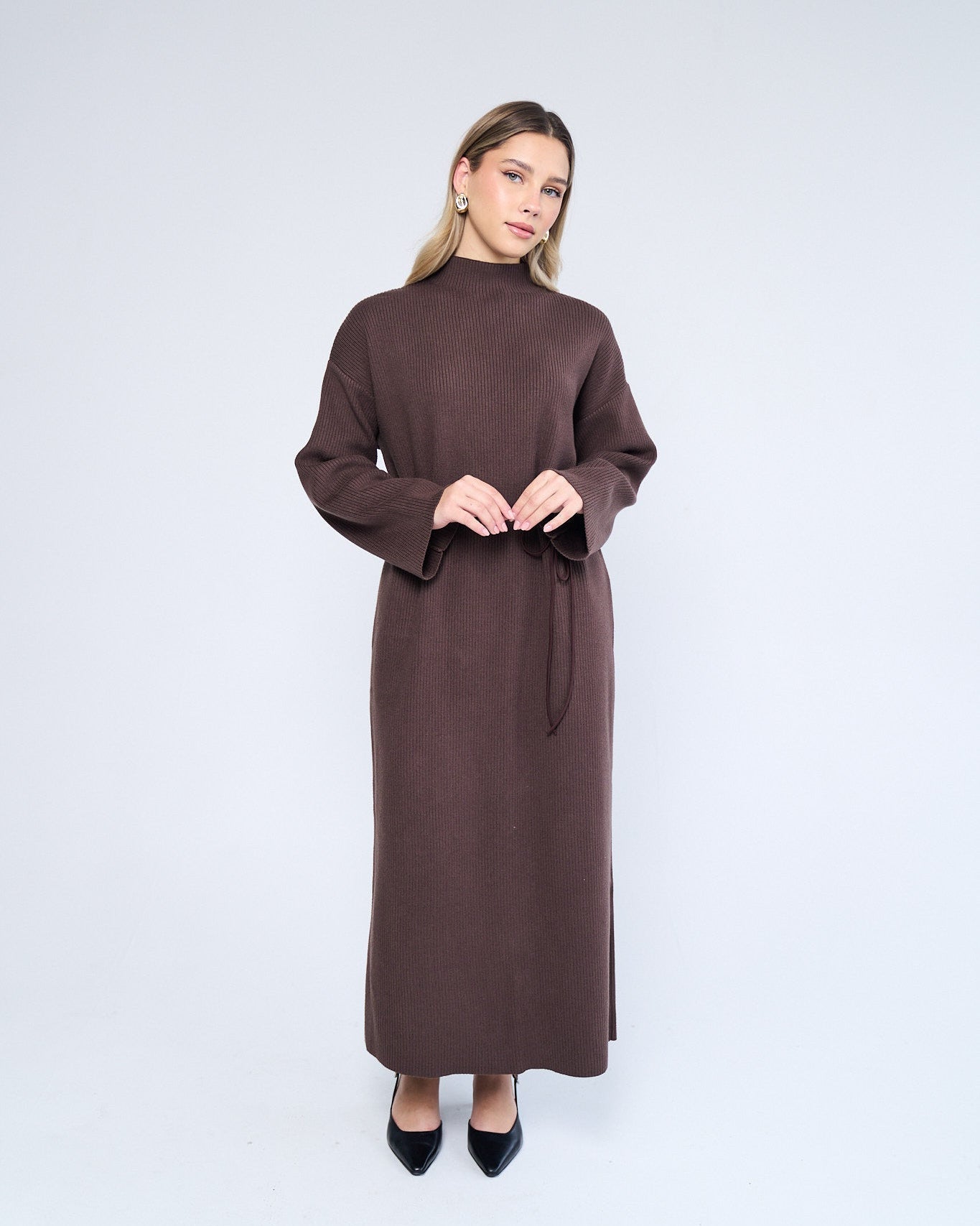 Autumn is Here - Closed Sweater Abaya