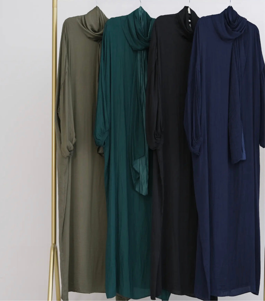 Noor Prayer Abaya With Attached Hijab