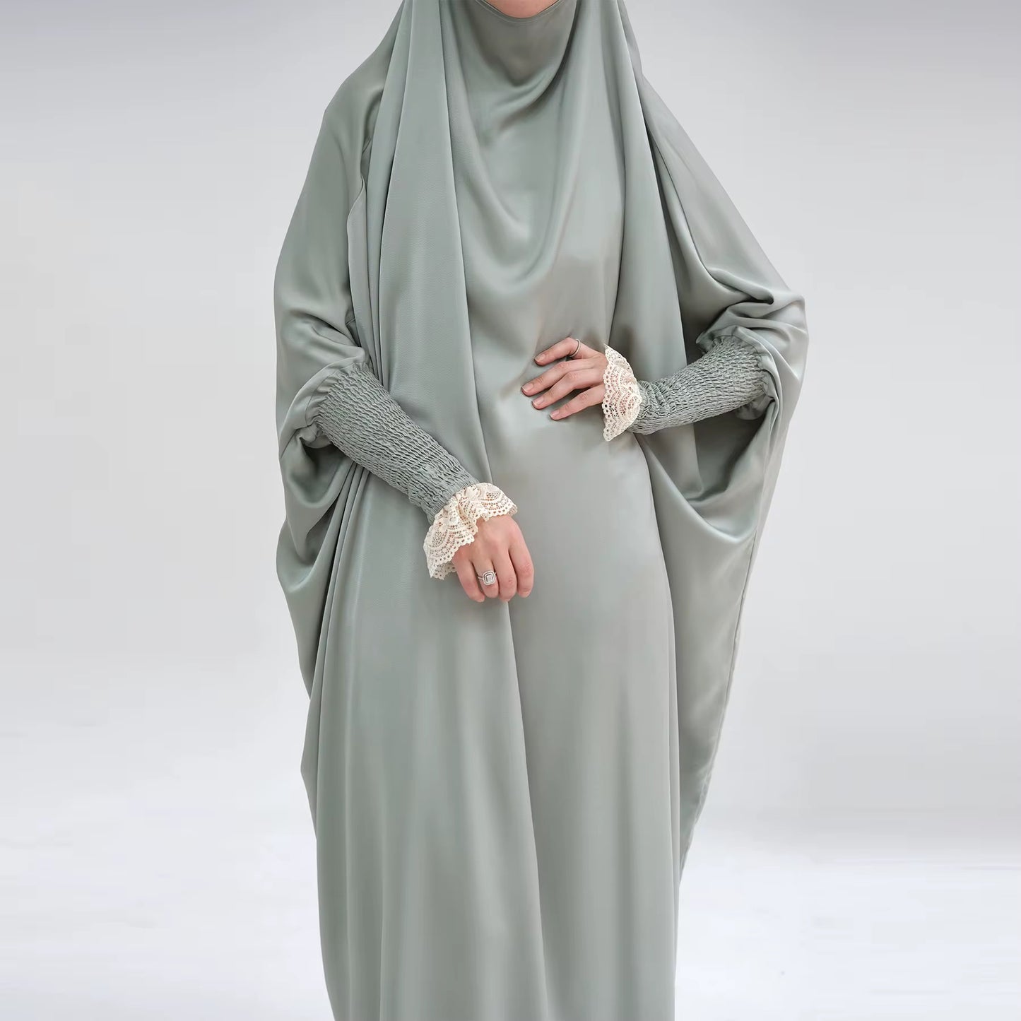 Lace Sleeve Jilbab