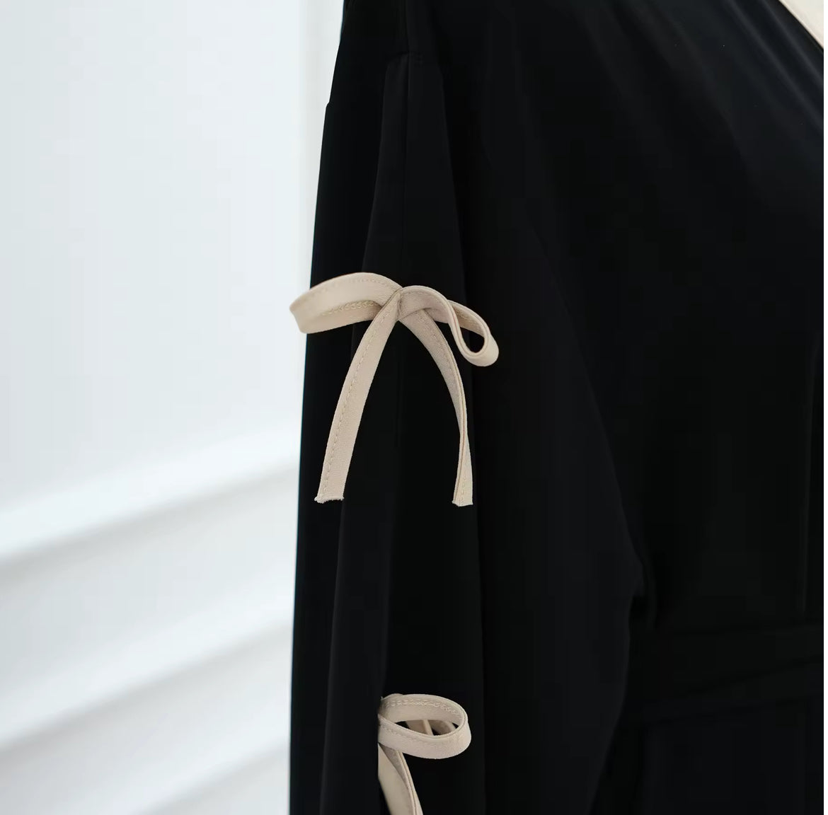 Reem - Bow Detail Abaya Set