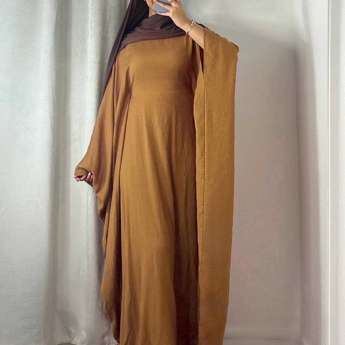 Mahira Crepe Cinch Waist Kaftan