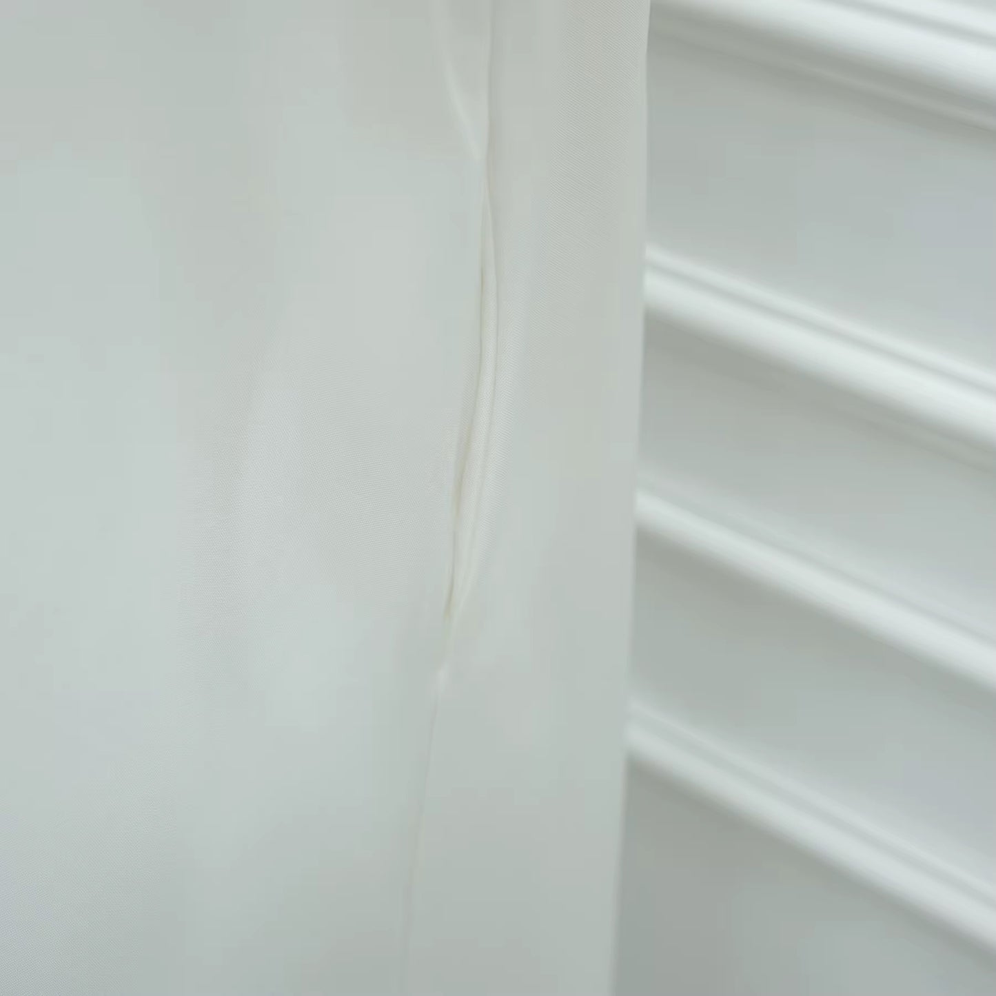 Greece - Minimal Closed Abaya