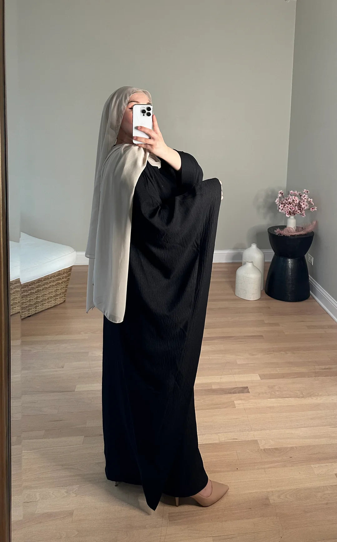 Hind Crepe Line Kaftan