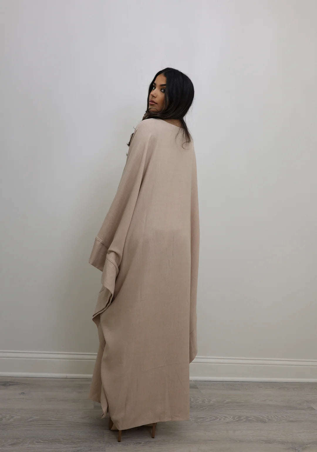 Hind Crepe Line Kaftan