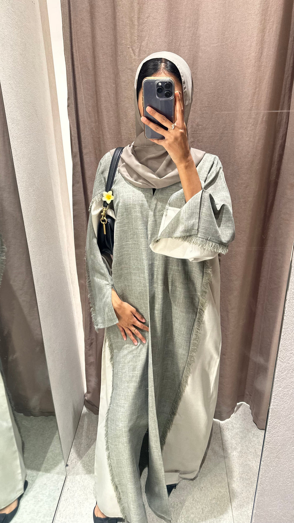 Winter is Here - Two Toned Fray Open Abaya