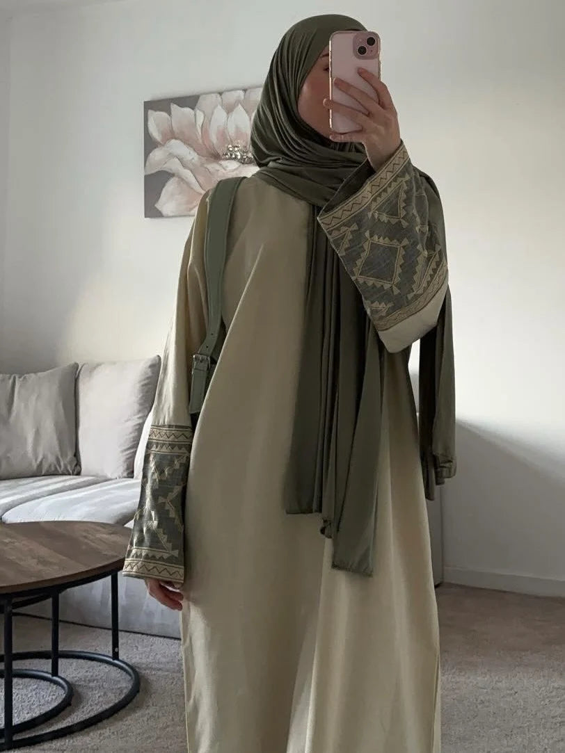 Karima Embroidered Sleeve Abaya