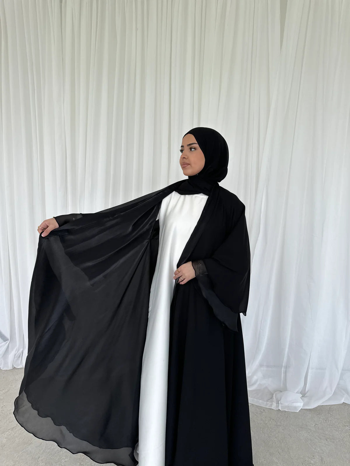 Double Trouble - Reversible Organza Chiffon Abaya