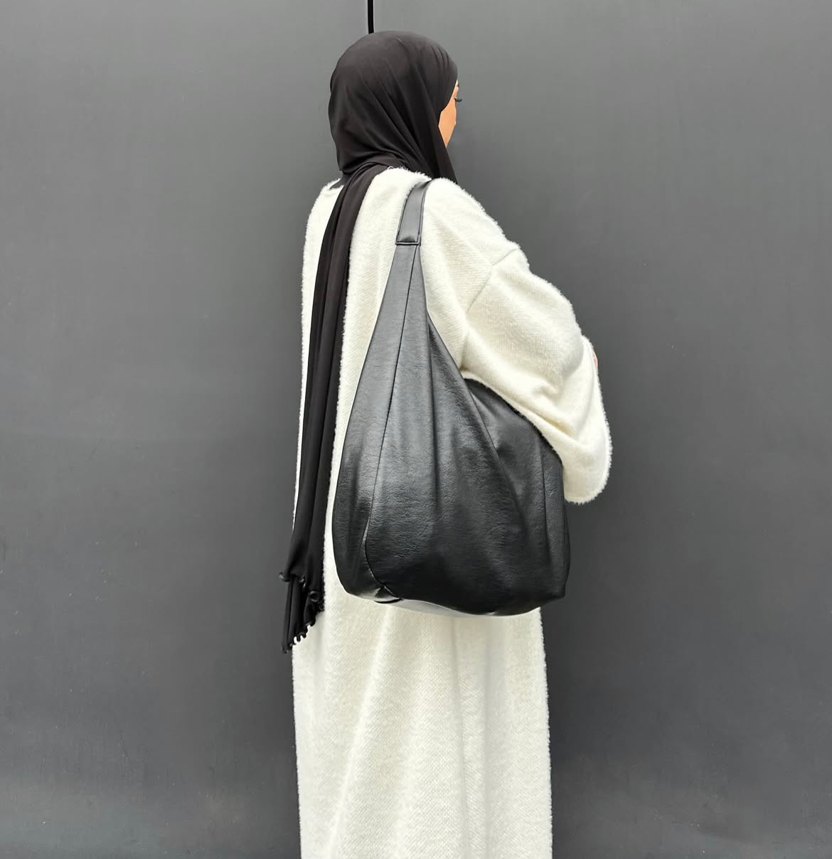 Teddy - Oversized Sleeve Abaya