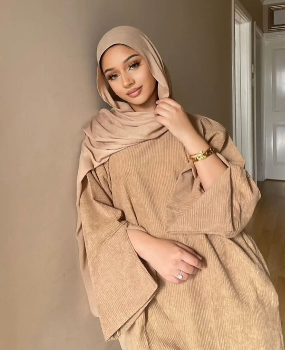 Fall Days - Corduroy Slit Sleeve Abaya