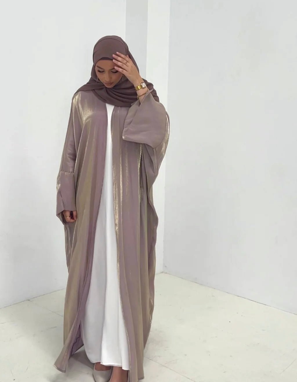 Shimmer Slit-Sleeve Abaya