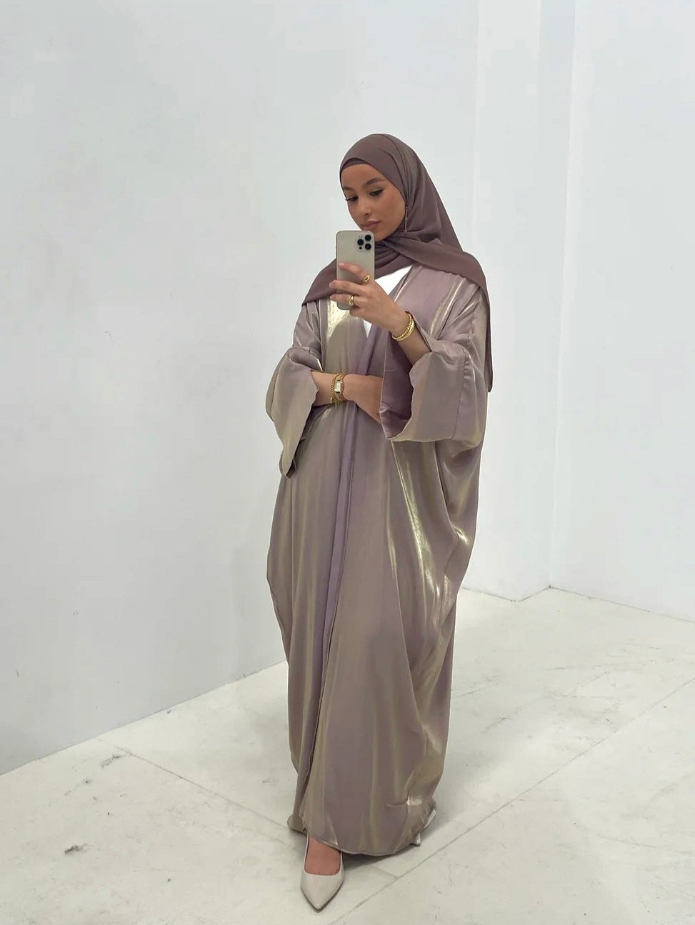 Shimmer Slit-Sleeve Abaya