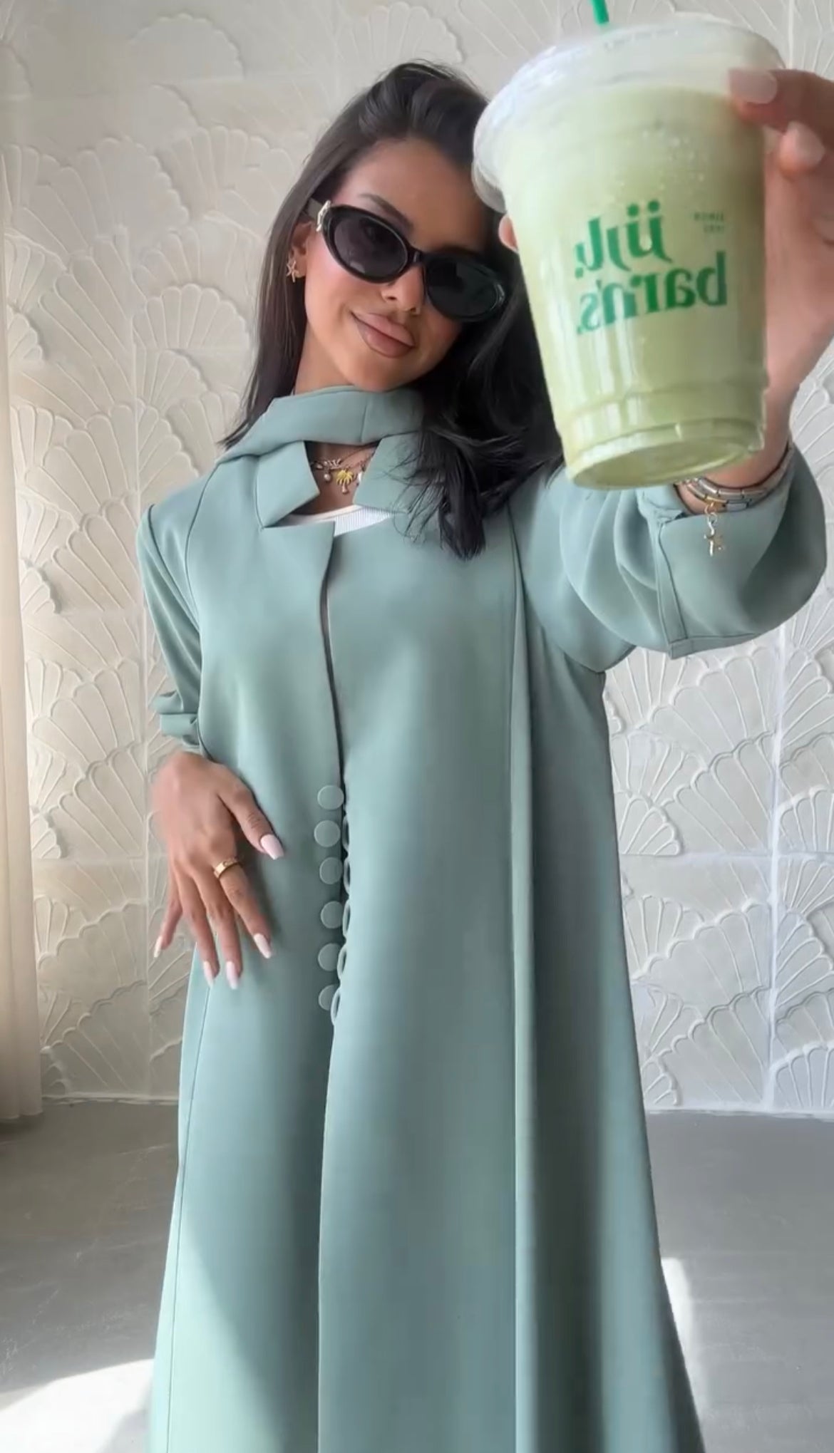 Zarqah Minimal Button Abaya