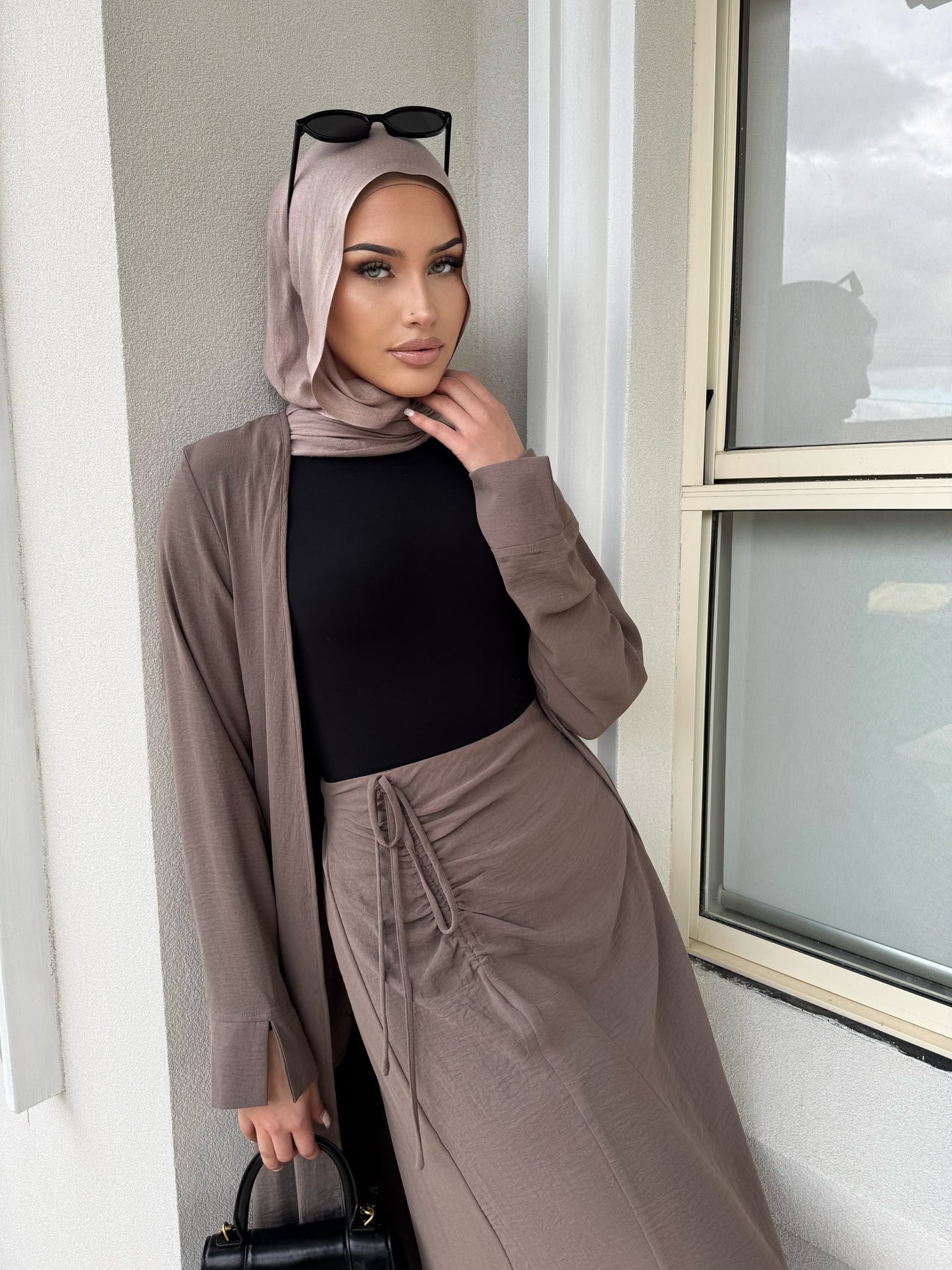 Zeenah - Abaya & Cinch Skirt Set