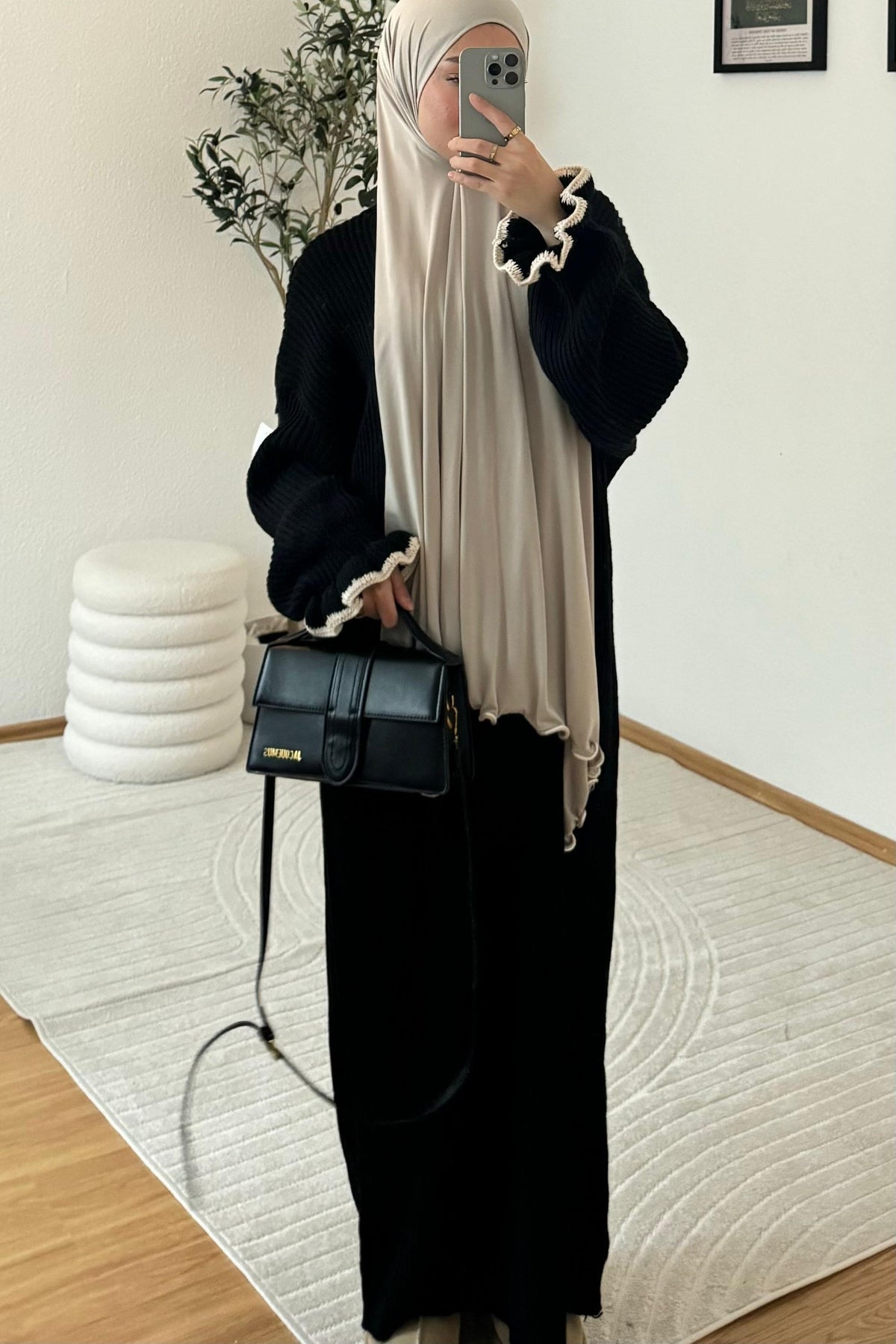 The Cottage - Sweater Abaya