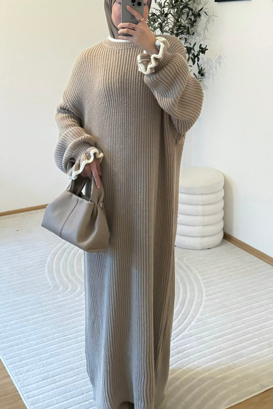 The Cottage - Sweater Abaya