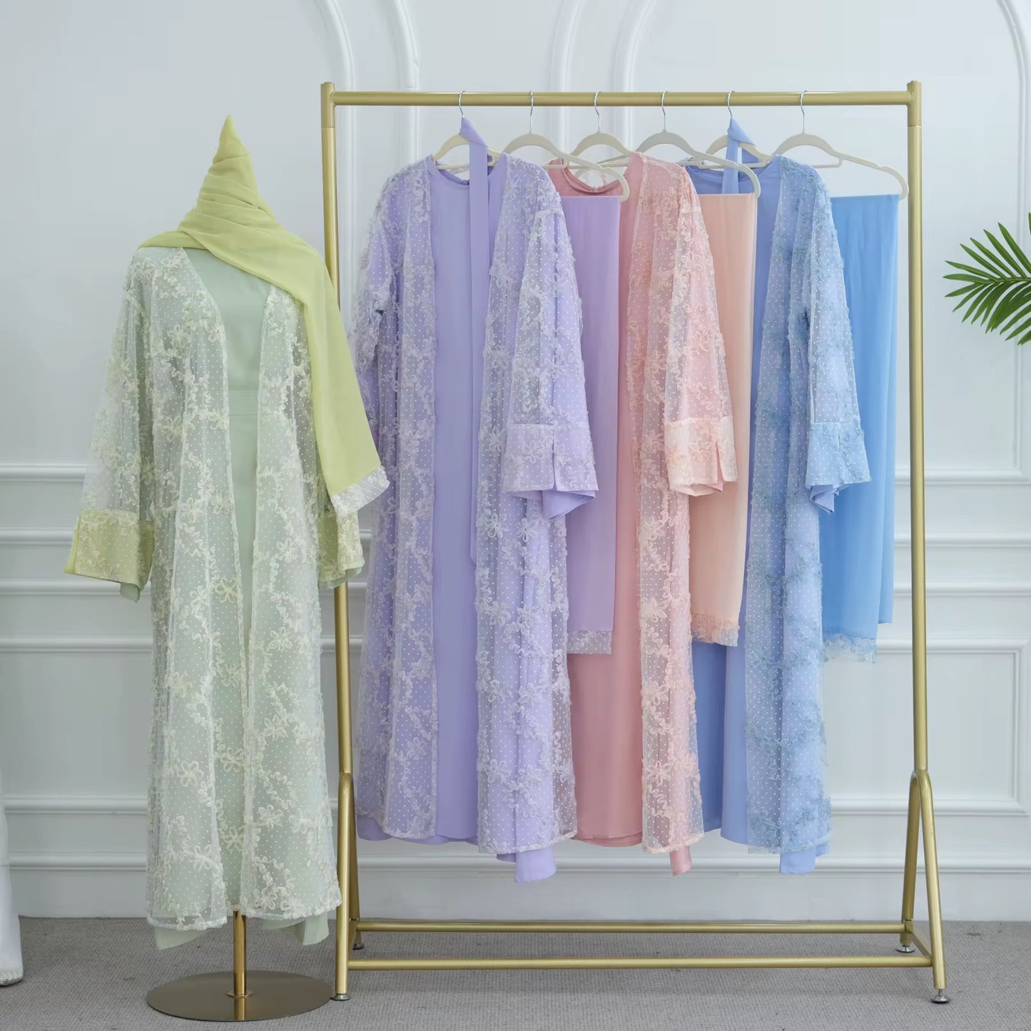 Rawan Bloom Abaya Set