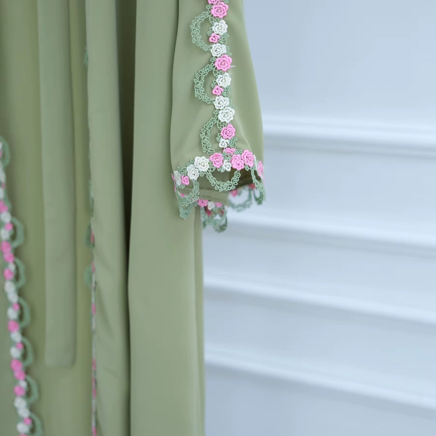 Willow Blossom Abaya
