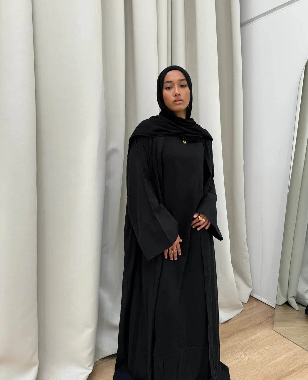 Safia Linen Wide Sleeve Abaya Set