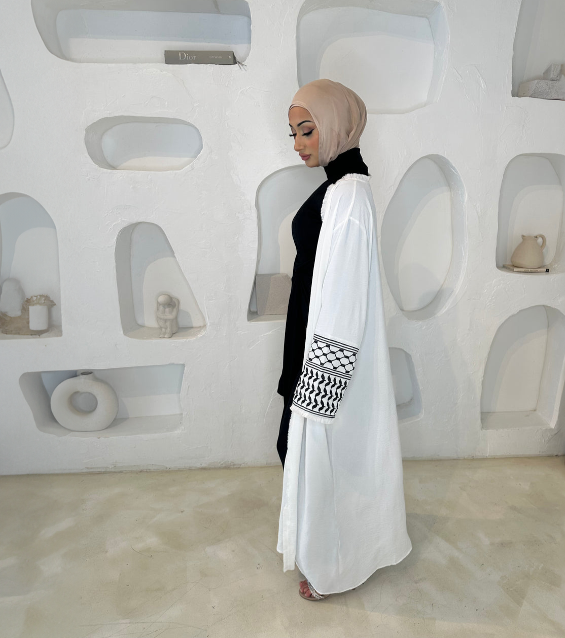 Keffiyah Embroidery Abaya