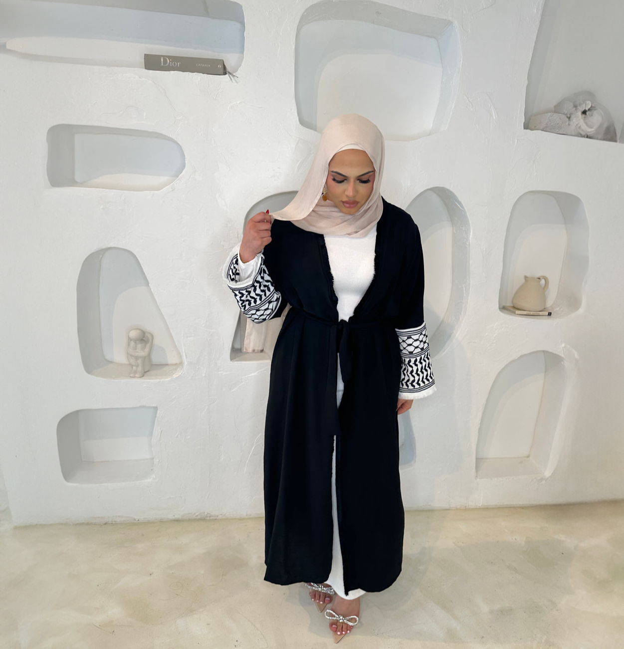 Keffiyah Embroidery Abaya