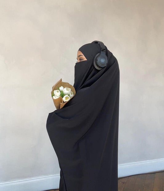 Zainab Jilbab With Niqab Strings