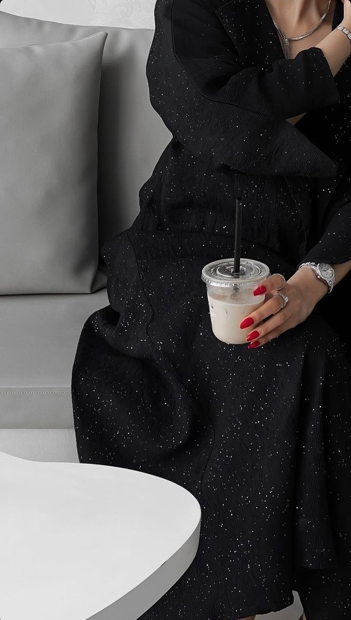 Starry Eyed - Ribbed Texture Slit Sleeve Abaya